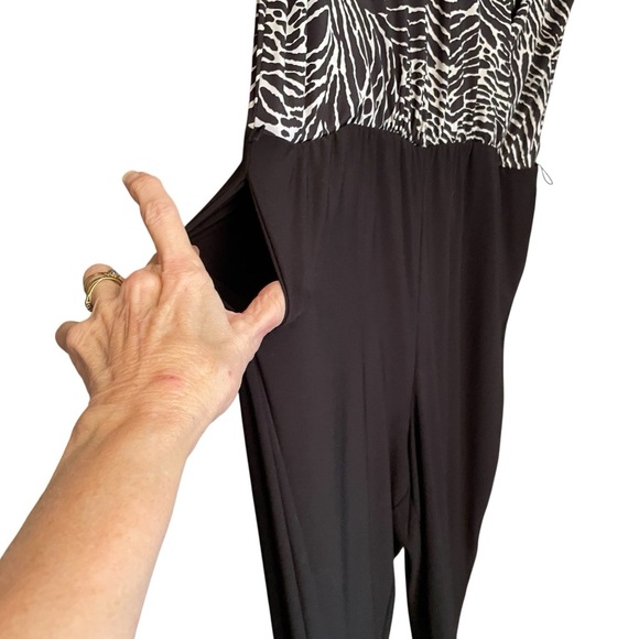 Pennington’s Plus Size Ladies One Piece Jumper-Surplice Neckline-Size 1X - Picture 2 of 12